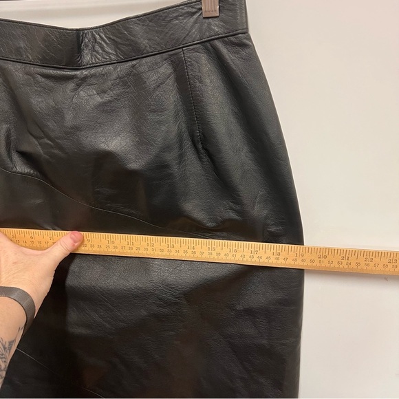 Vintage 80s-90s Sienna New York 100% Leather Seamed Midi Skirt size 10 - Picture 10 of 13